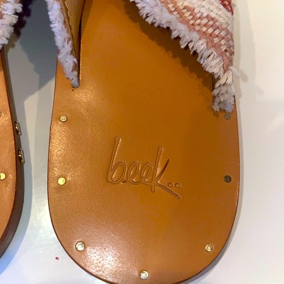 NWOB Beek Mamu slide sandals size 10 - Picture 8 of 9